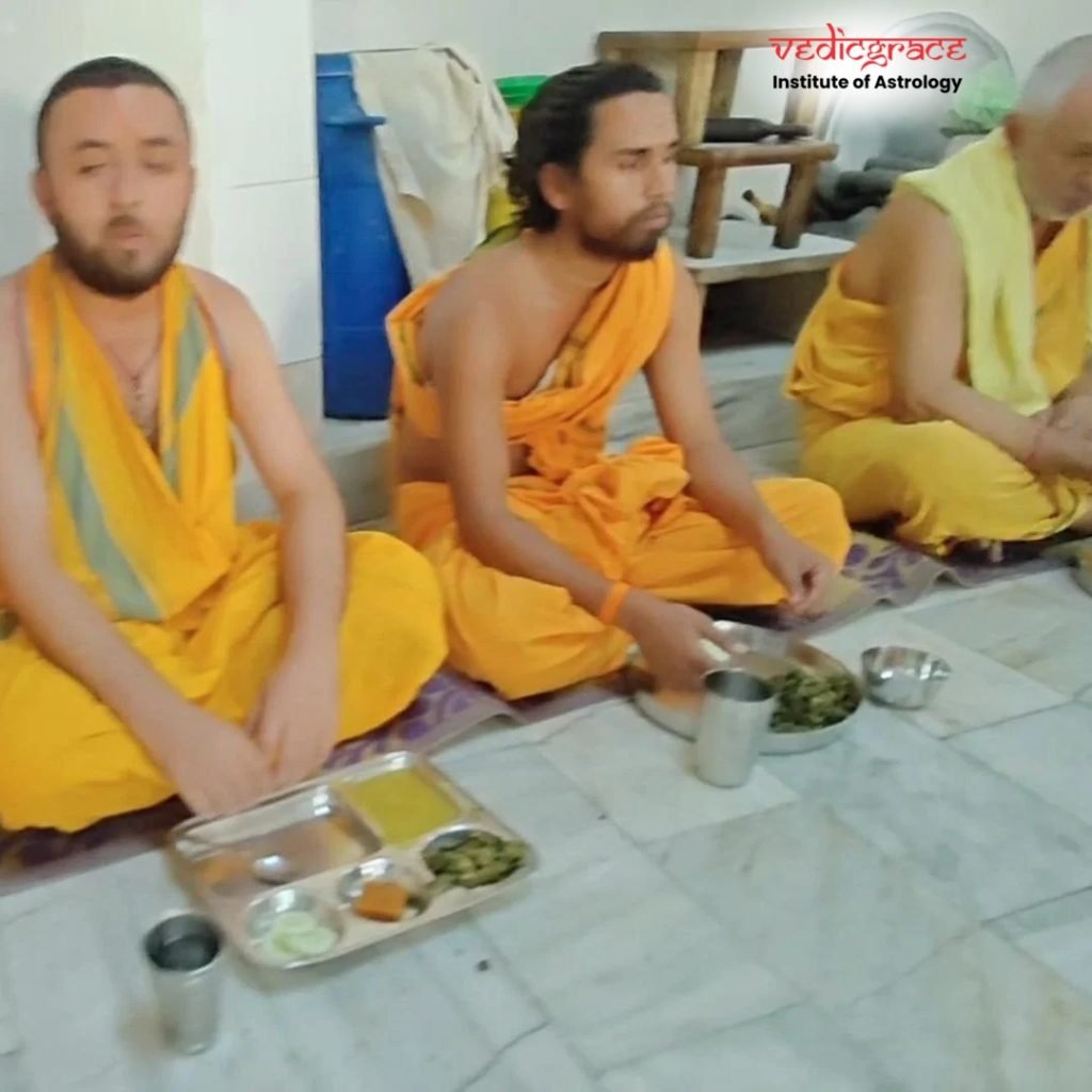 Pitru Paksha Anna Daan8